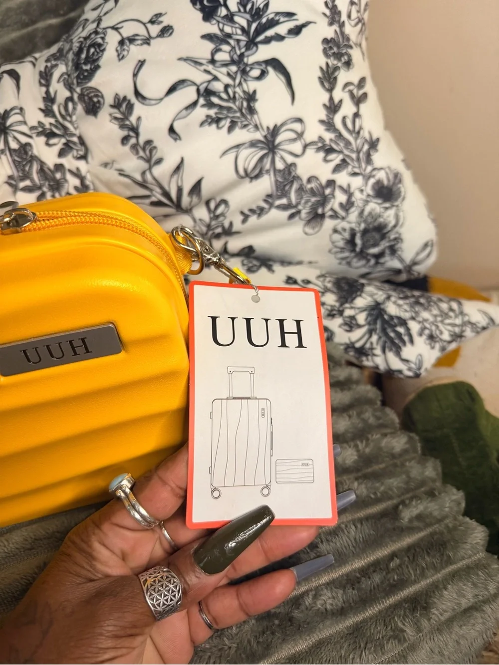 UUH Yellow Hard Shell Crossbody Box Bag Travel Purse 8”